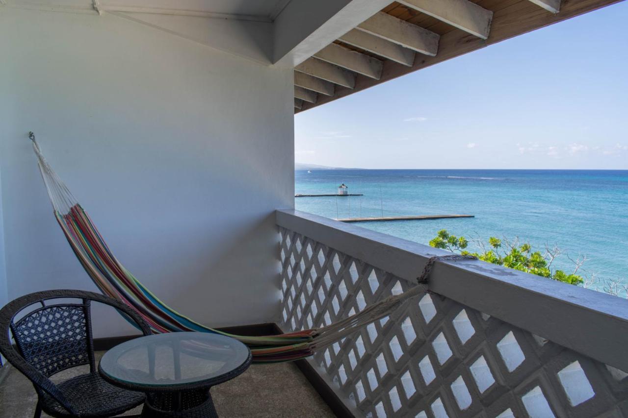 Kaz Kreol Beach Hotel 오쵸 리오스 외부 사진