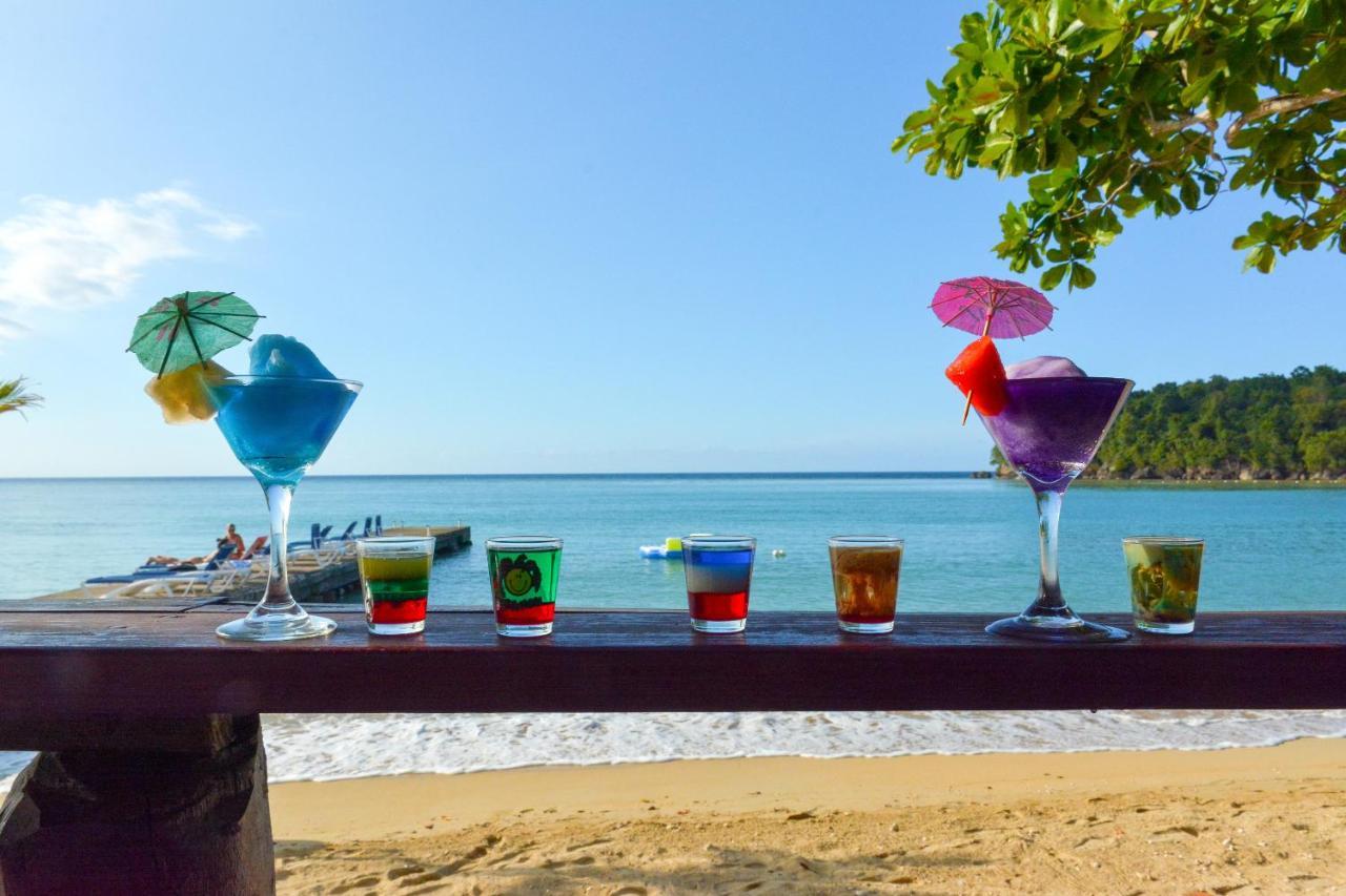 Kaz Kreol Beach Hotel 오쵸 리오스 외부 사진