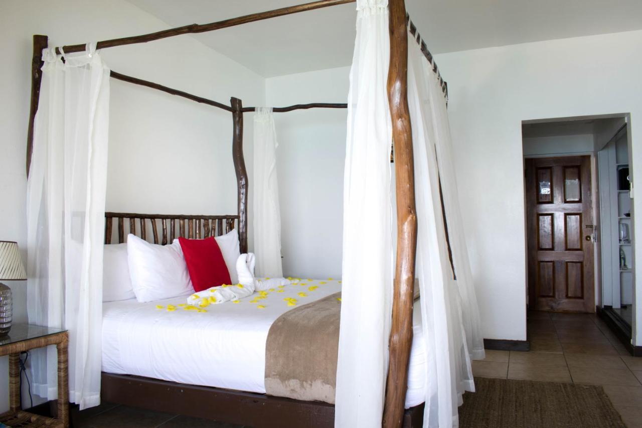 Kaz Kreol Beach Hotel 오쵸 리오스 외부 사진