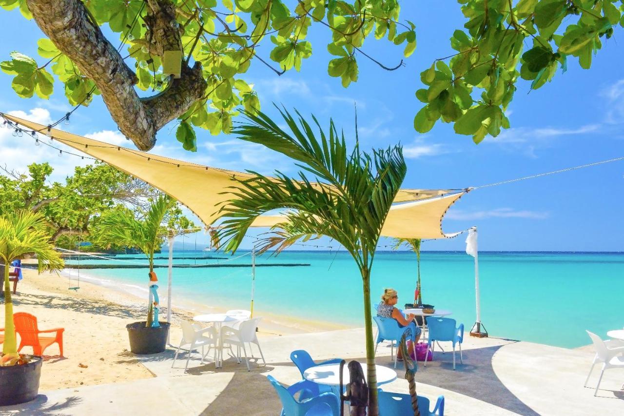 Kaz Kreol Beach Hotel 오쵸 리오스 외부 사진
