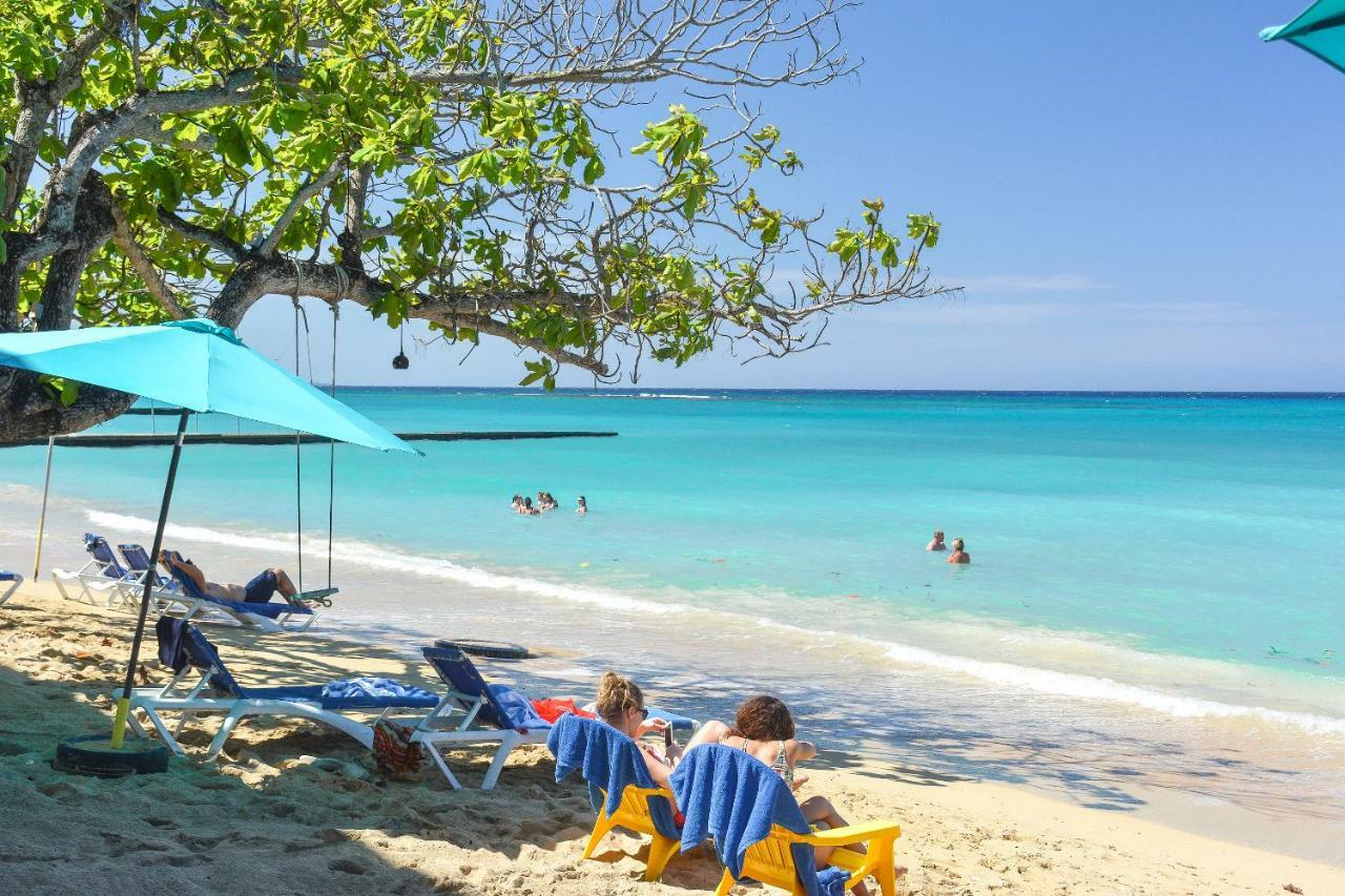 Kaz Kreol Beach Hotel 오쵸 리오스 외부 사진
